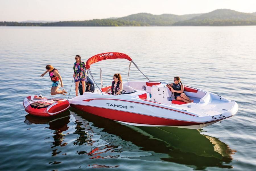 Tahoe 2150 Boat Rental at Big Cedar Tahoe 2150 Boat Rental at Big Cedar