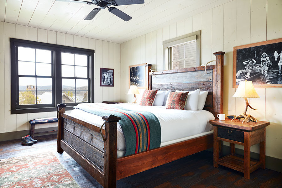 Bass Pro Shops Lakeside Two-Bedroom Cottage