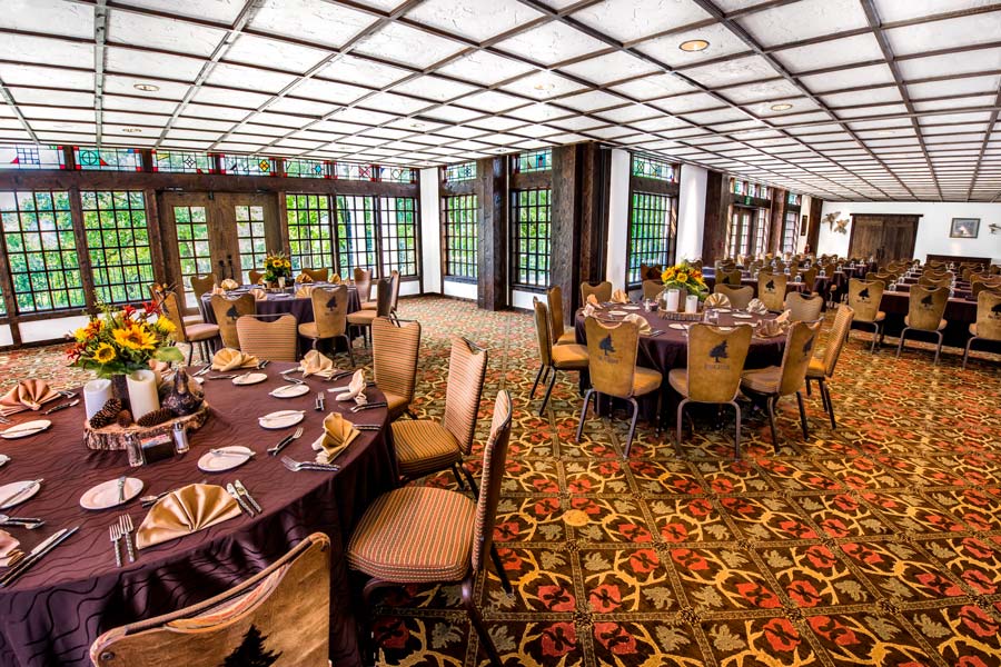 Cedar Creek Rooms & Patio Image