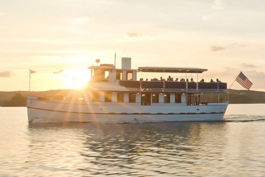 Fall Foliage Dinner Cruise