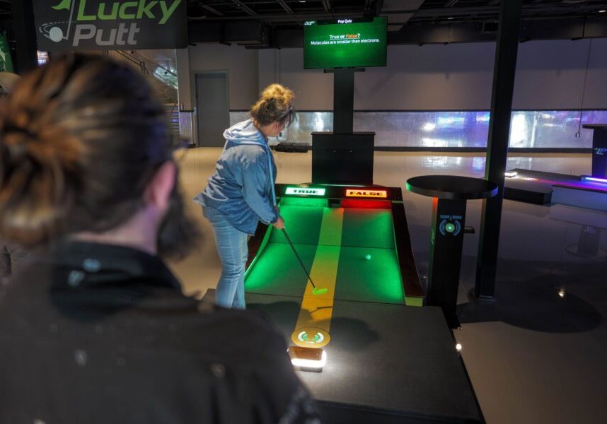 guest play the true and false game at lucky putt
