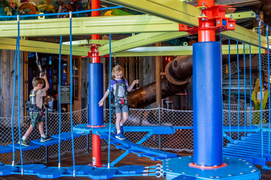 fun-mountain-sky-tykes-square fun-mountain-sky-tykes-square