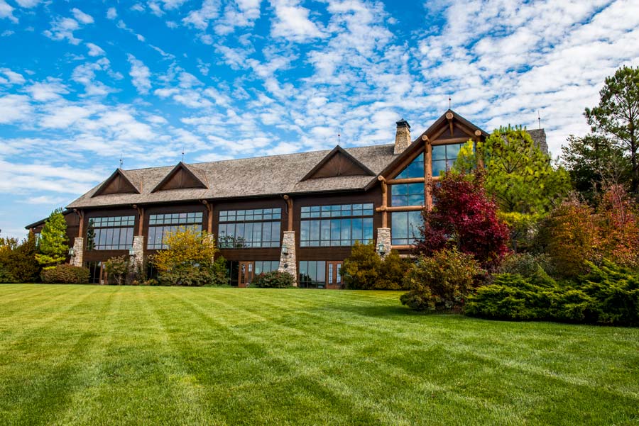 Grandview Lawn Image