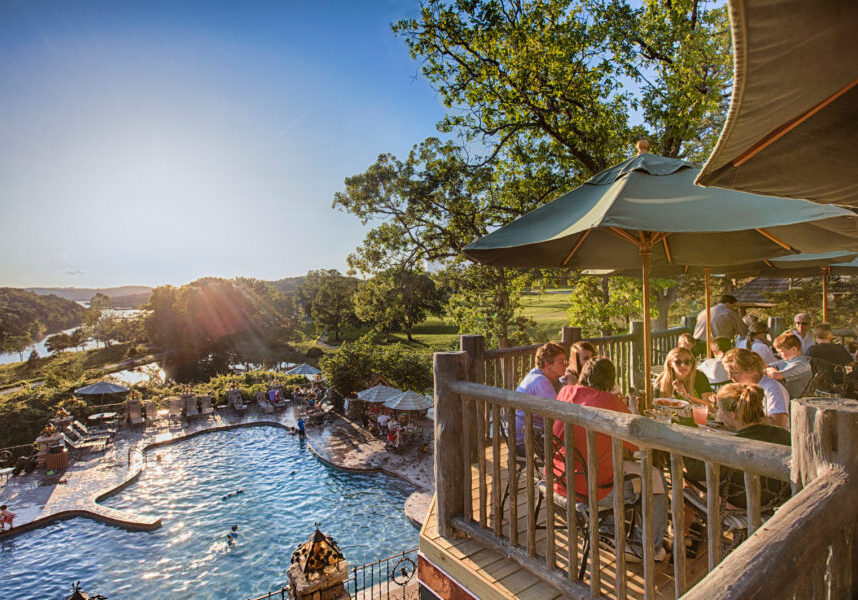 HiRes JPG-2013_BigCedar_Dining_DevilsPool_0001
