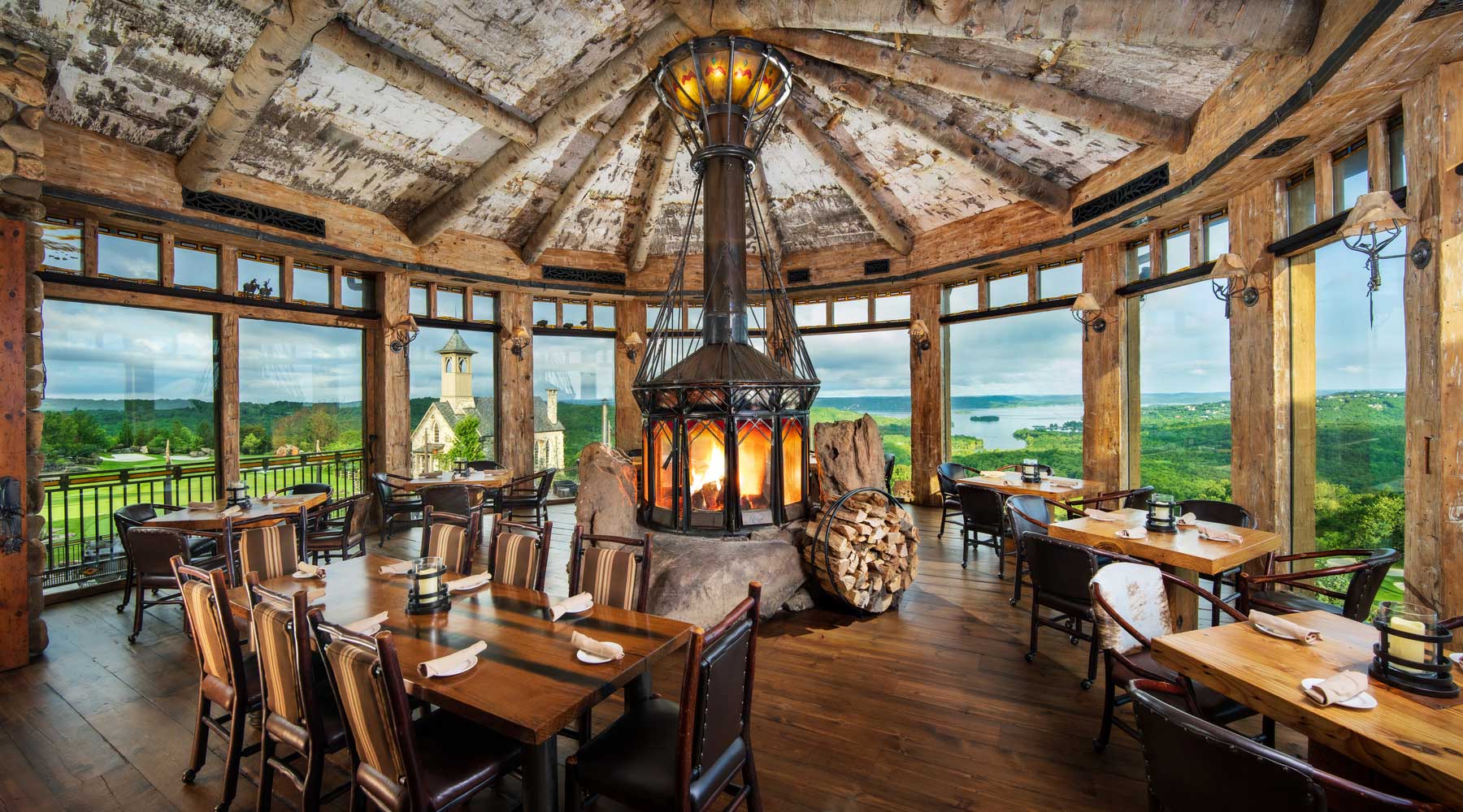 Osage Restaurant rotunda room at Top of the Rock at Big Cedar