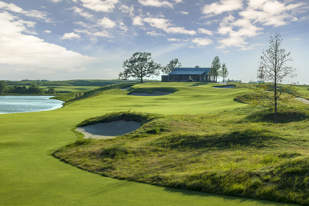 Ozarks National Golf Course - Hole 16 Ozarks National Golf Course - Hole 16 - Golf at Big Cedar Lodge