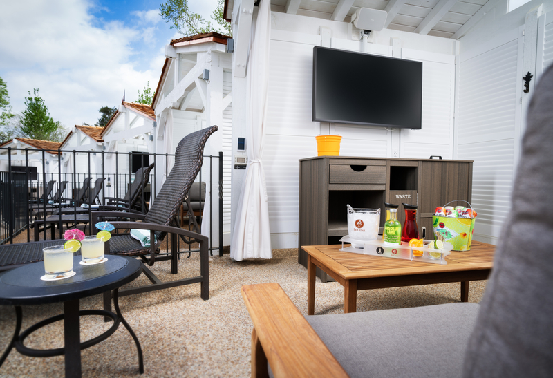 Web JPG-2024_BigCedarLodge_ActivitiesAmenities_Pools_SwimminHole_AdultsOnly_Cabanas_3 Web JPG-2024_BigCedarLodge_ActivitiesAmenities_Pools_SwimminHole_AdultsOnly_Cabanas_3